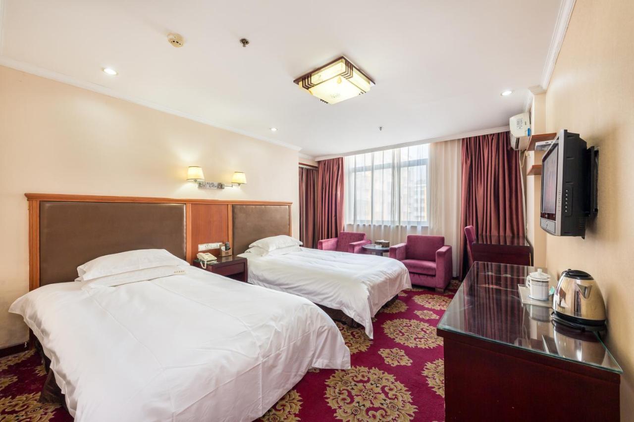Omeiga Business Hotel Yiwu (Zhejiang) Exterior foto