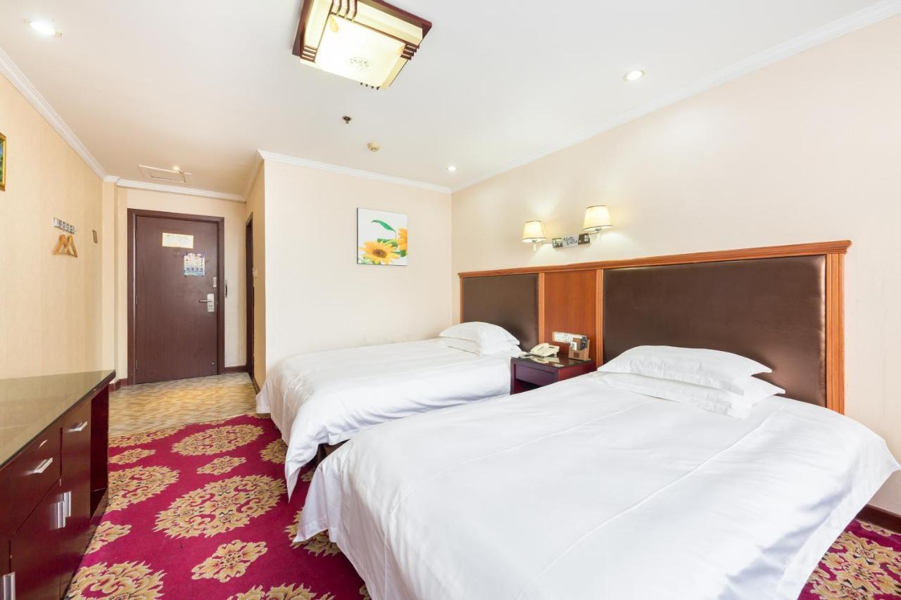 Omeiga Business Hotel Yiwu (Zhejiang) Exterior foto
